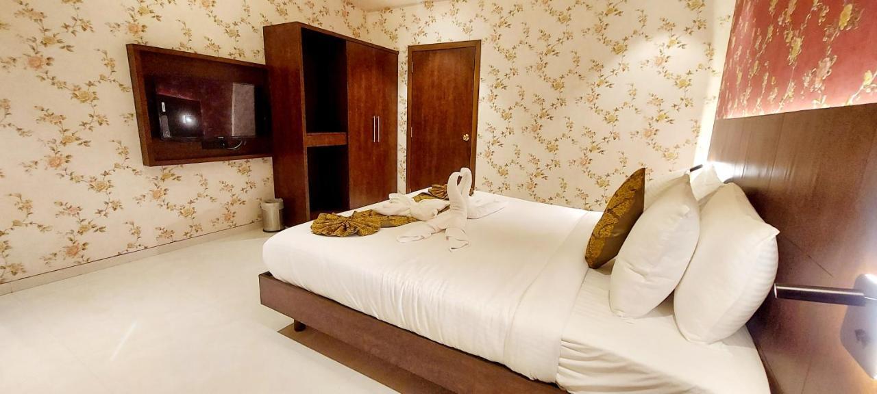 Hotel Madhuban Silvassa Zewnętrze zdjęcie
